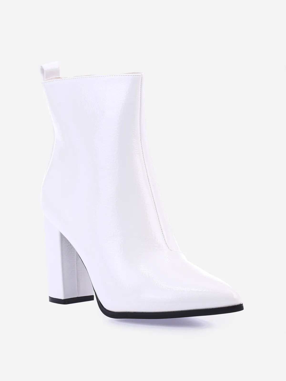 Bottines vernies à bout pointu- Blanc