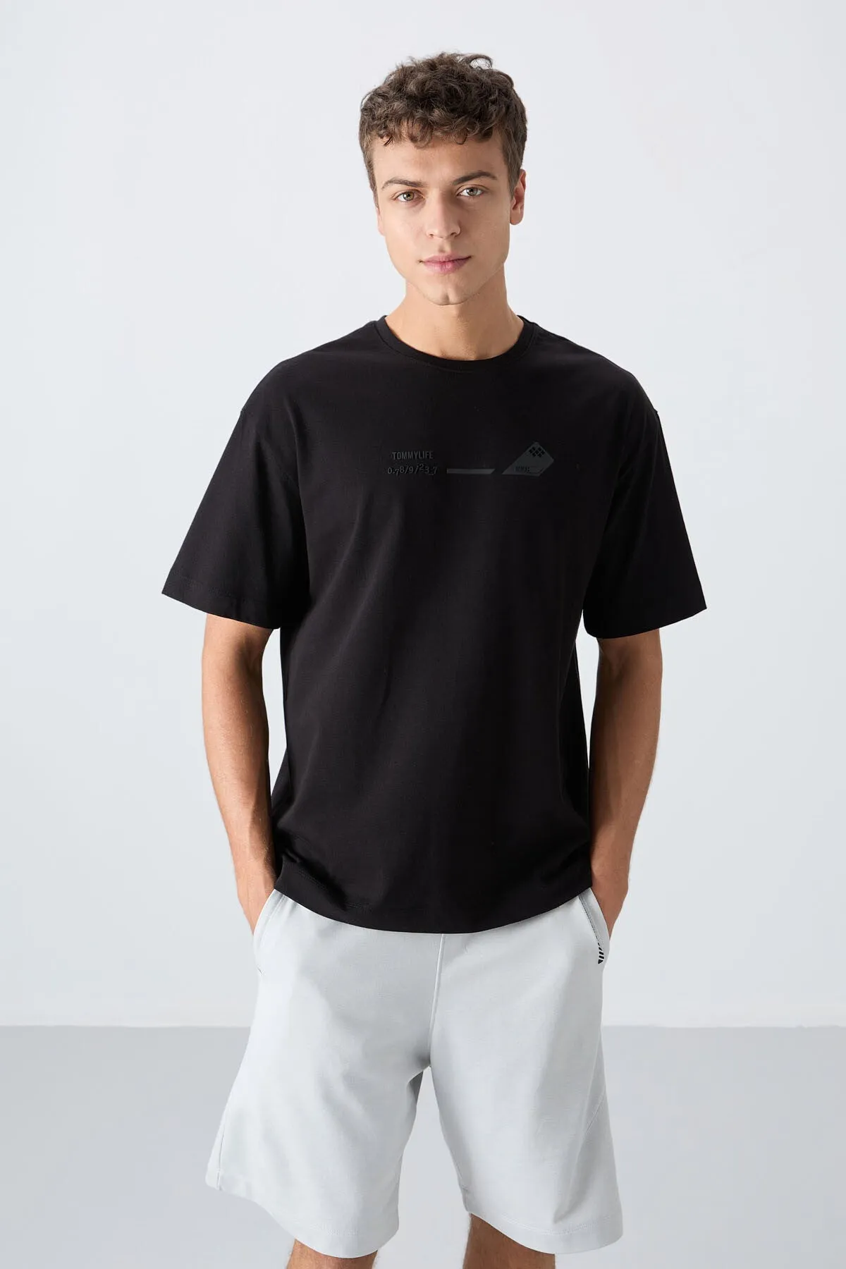 pamuklu kalin yumuak dokulu oversize fit baskili erkek t-shirt - 88330