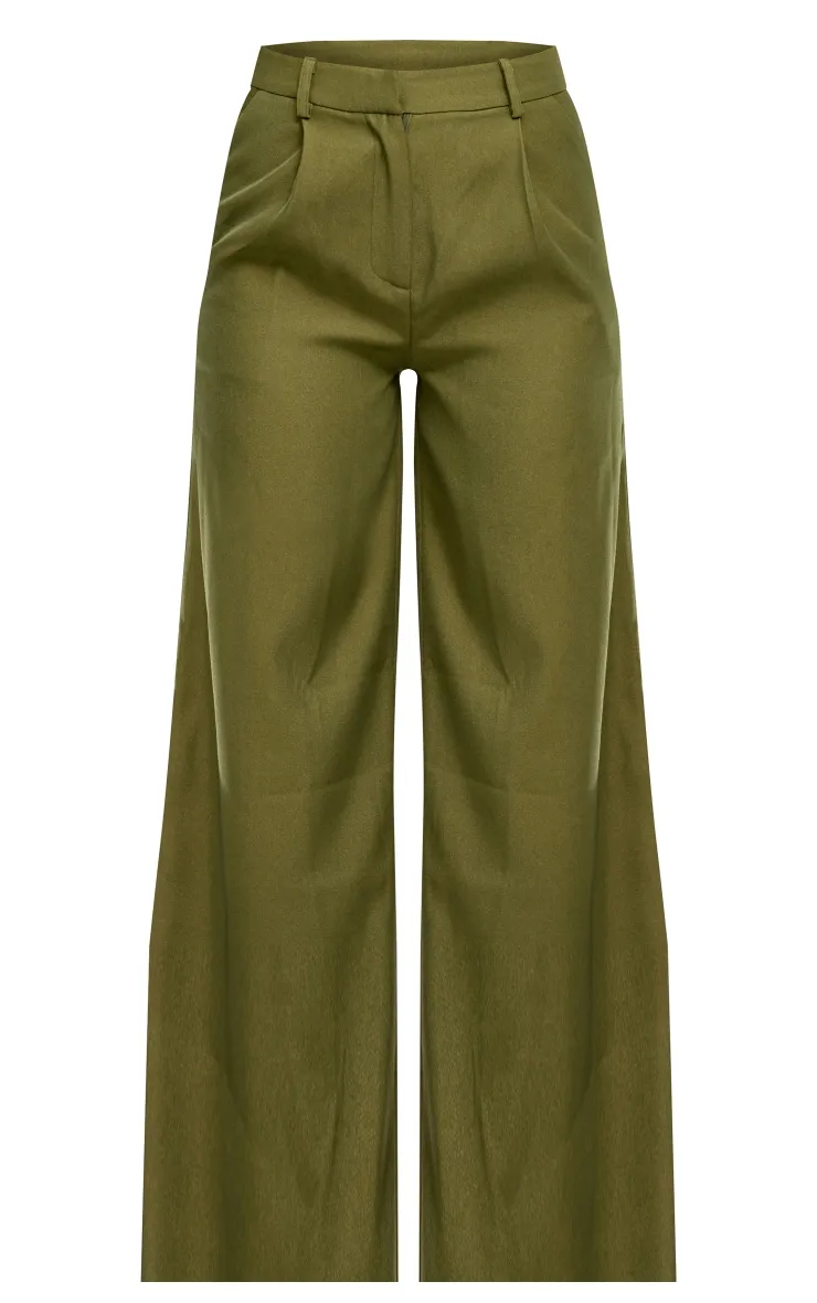 Pantalon de tailleur deluxe vert mousse coupe droite avec plis devant