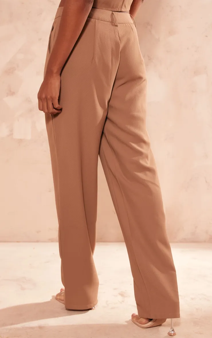 Pantalon de tailleur droit taupe deluxe texturé à détail coutures