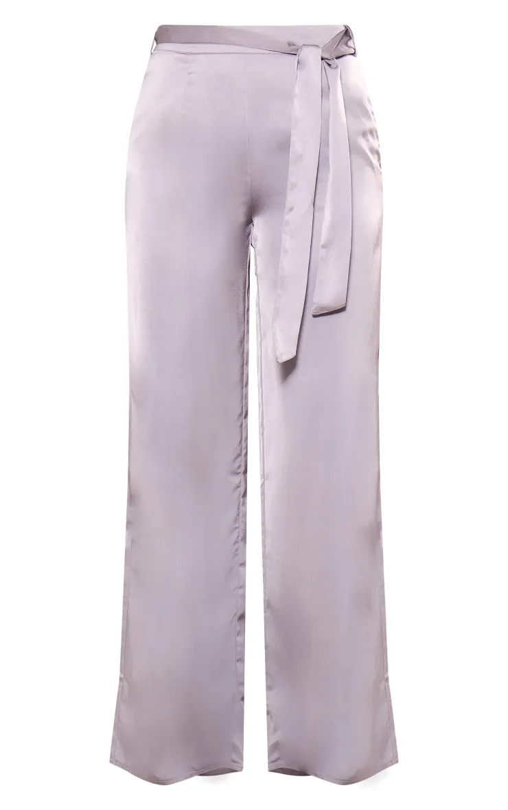 Pantalon de tailleur gris argenté satiné large à ceinture