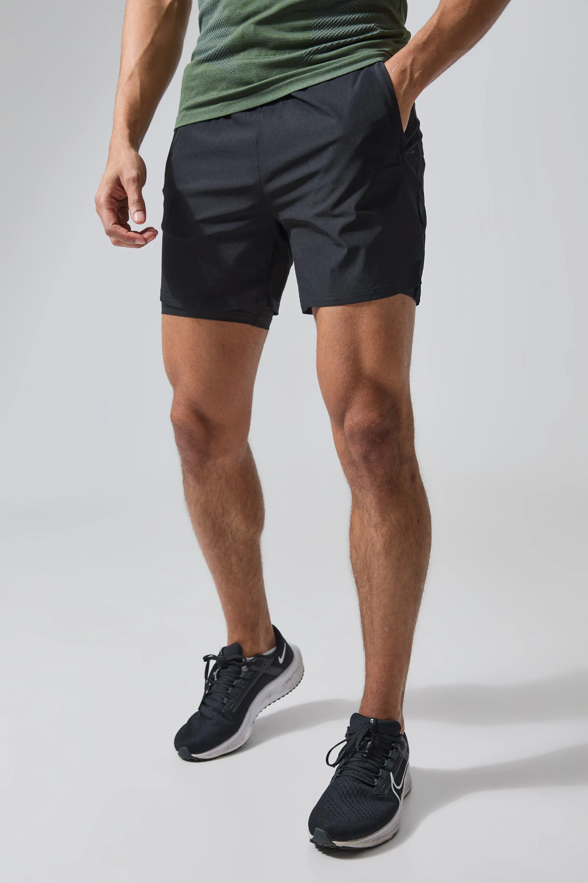 Short de sport moulant color block - MAN Active