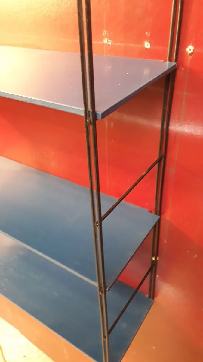 Étagère string 60x5 8x16 cm. Style tomado trois plateaux boi